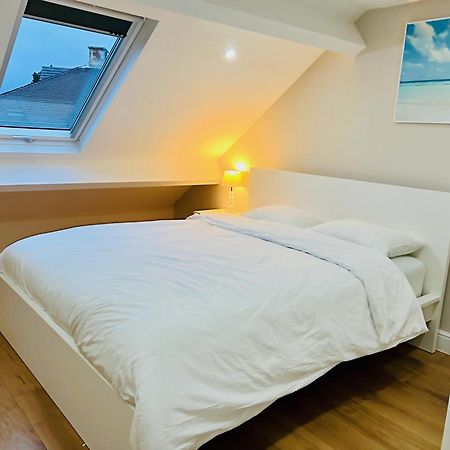 Peaceful Home Close To Airport With Parking Steenokkerzeel Bagian luar foto